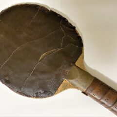 色褪せた卓球のラケット