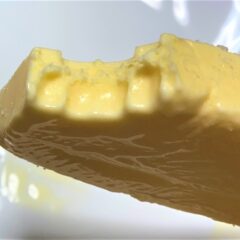 衝撃の「かじるバターアイス」