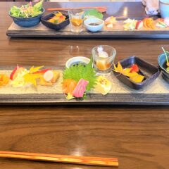 ちょびっと菜とイチゴイチエ