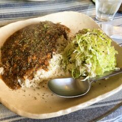 「キャリールーム」のキーマカリー♪