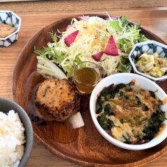 お洒落な農舎カフェ「Farm Cafe Lian」