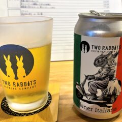 ぺんぎん食堂のクラフトビールと黒板メニュー♪