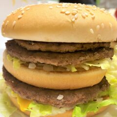「夜マック」ごはんバーガーと倍マック
