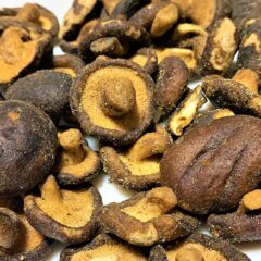 ドンキで見つけた「しいたけスナック」