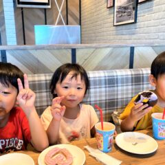 仮面ライダーとプリキュアのドーナツ