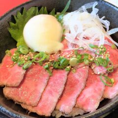 小さな居酒屋の絶品ランチ「飲み処 豆福」