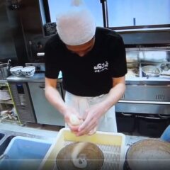 恒例のクルクルトルネード師弟対決！