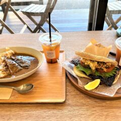 鯖サンドと鯖ココナッツカレー「さんとく三太郎」