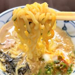 今話題の「ど冷えもん」の冷凍ラーメン