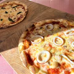 絶品！窯焼きピザとシフォンケーキ「ぴざか屋」