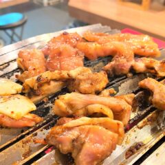 七輪で焼くかしわ焼肉「焼専鶏丁」