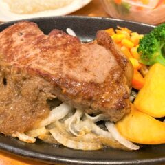 超お得！厚切りサーロイン「ステーキ宮」