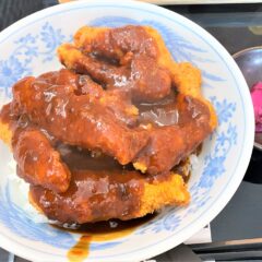 復活オープン！「一樂」のかつ丼と中華ランチ♪
