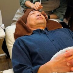 お弟子君と眉毛脱毛WAX！？「one by one」(ワンバイワン）