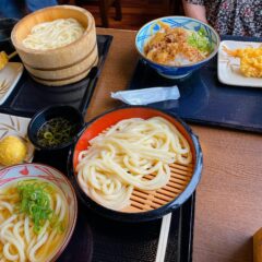 「丸亀製麺」の裏メニュー？できたて熱々親子丼！