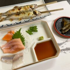 ピチピチ新鮮！鮎とビワマスの専門店「鮎茶屋かわせ」