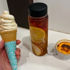 黒壁スクエアの食べ歩きに最適！「チーズケーキと紅茶」