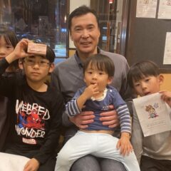 久しぶりの「焼肉きんぐ」で、４人の孫ちゃん勢ぞろい！