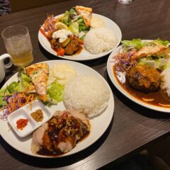 ベビフェのプレートランチ！「シンガポールチキンプレート」