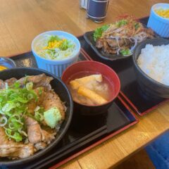 肉フェス！炭火香る絶品豚丼「ぶた野郎」