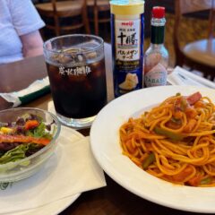 感謝祭クーポンでお得なランチ！「珈琲館の特製ナポリタン」