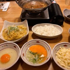 お値段そのまま、国産牛もつ100%増量！「や台ずし」