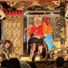 雨中の熱演！子ども役者の迫真の演技！「長浜曳山まつり」