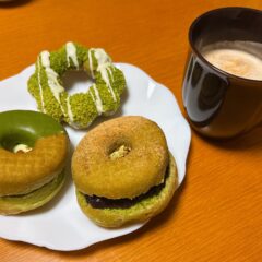 ミスドの新作！どらやき！？なドーナツ「ドら抹茶」