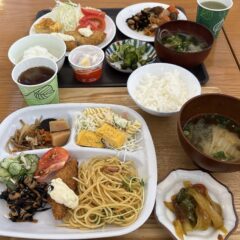 朝から満腹、大満足！朝ごはんバイキング「カフェ 紅丸」